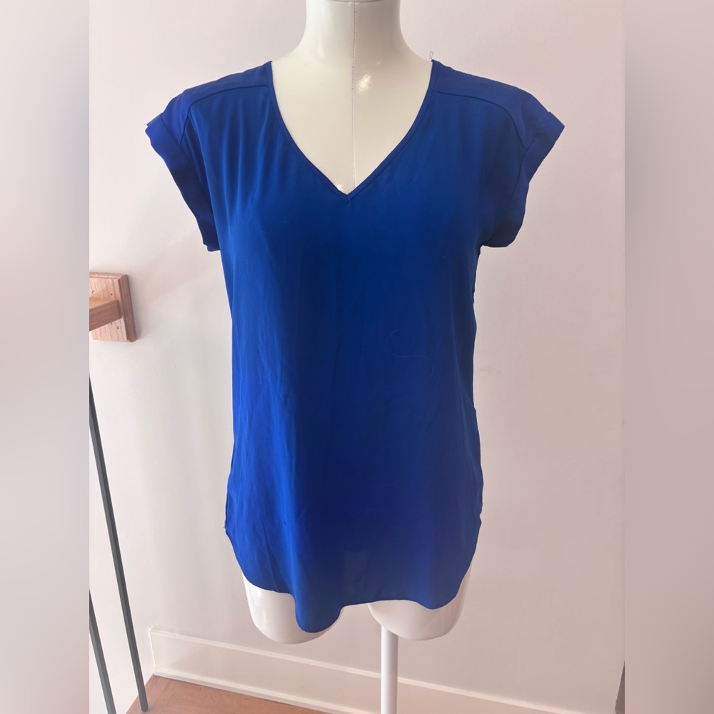Express Women's Blue blouse. Small